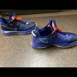 Nike PG (Paul George) 4-Size 9.5